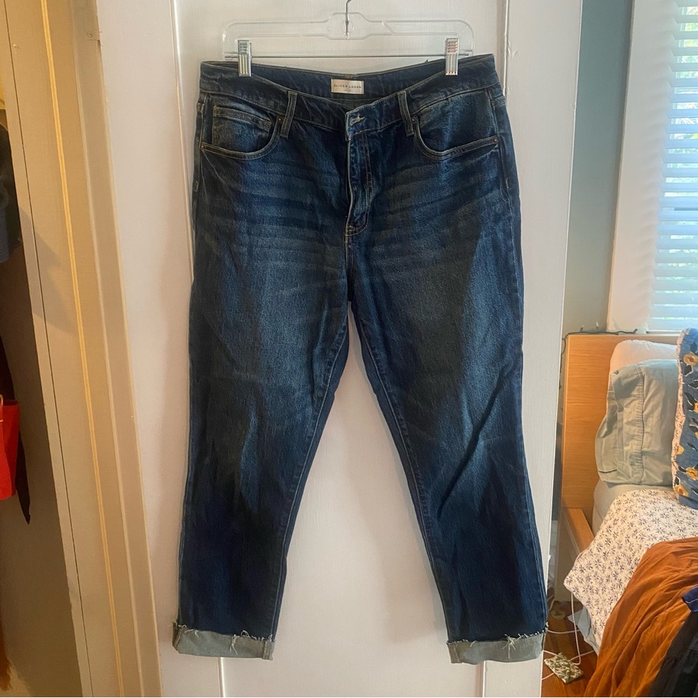 Oliver Logan Straight-Leg Jeans